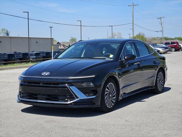 2025 Hyundai Sonata Hybrid Limited