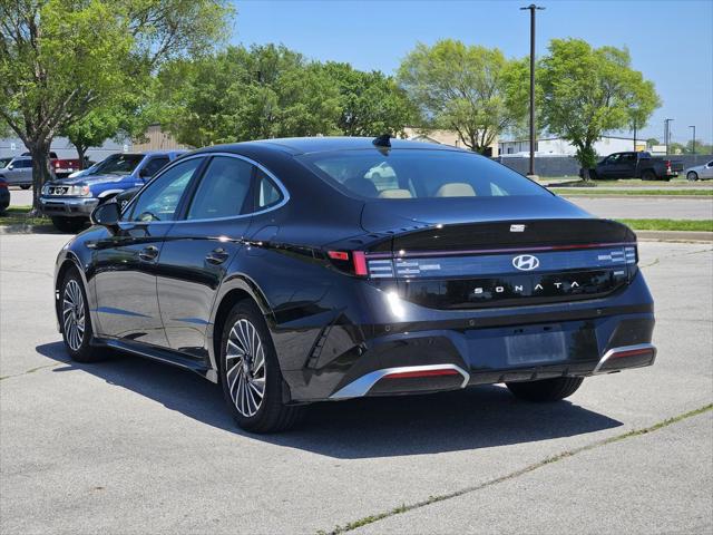 2025 Hyundai Sonata Hybrid Limited