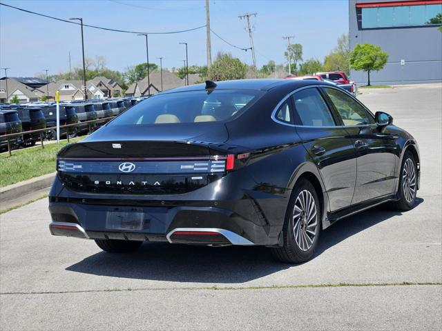 2025 Hyundai Sonata Hybrid Limited