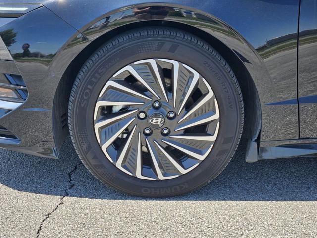 2025 Hyundai Sonata Hybrid Limited