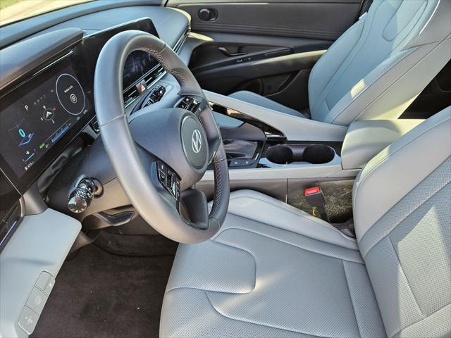 2025 Hyundai Elantra Hybrid Limited
