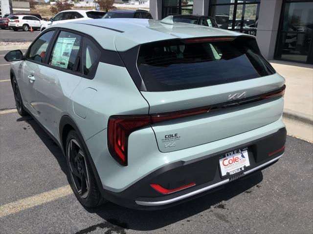 2026 Kia K4 EX