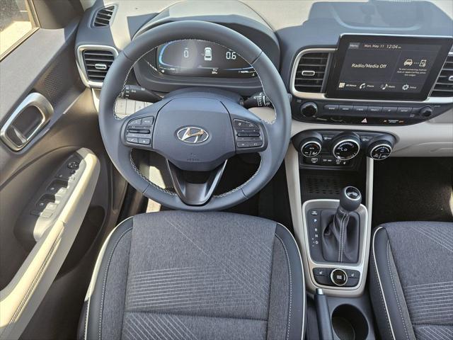 2026 Hyundai Venue SEL w/Two-Tone Roof