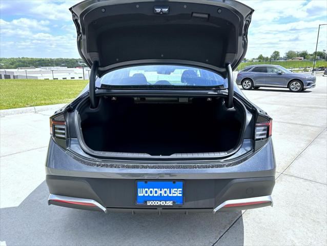 2026 Hyundai Sonata Hybrid Blue
