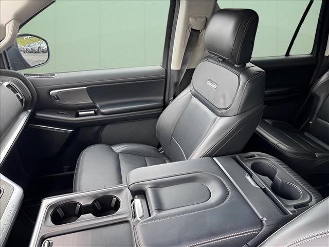 2025 Ford Expedition Platinum MAX