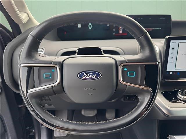 2025 Ford Expedition Platinum MAX