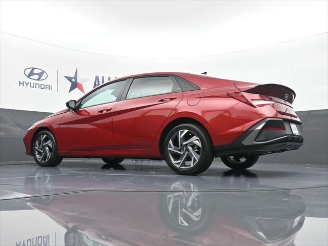 2025 Hyundai Elantra SEL Sport
