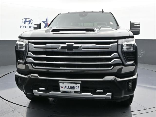 2024 Chevrolet Silverado 2500HD 4WD Crew Cab Long Bed High Country