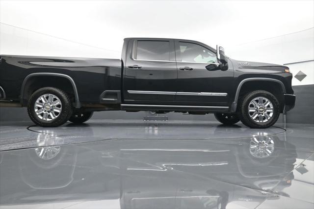 2024 Chevrolet Silverado 2500HD 4WD Crew Cab Long Bed High Country