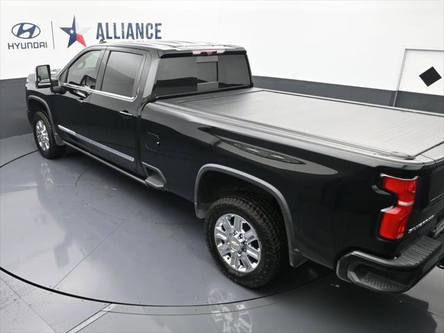 2024 Chevrolet Silverado 2500HD 4WD Crew Cab Long Bed High Country
