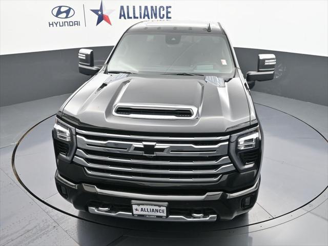 2024 Chevrolet Silverado 2500HD 4WD Crew Cab Long Bed High Country