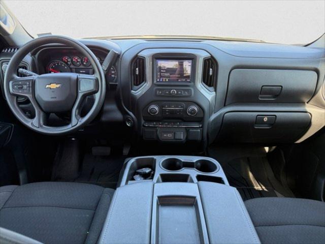 2025 Chevrolet Silverado 1500 4WD Crew Cab Short Bed Custom