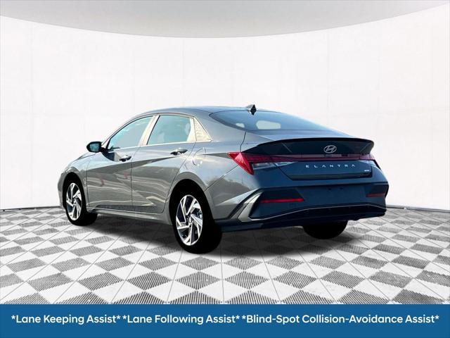 2025 Hyundai Elantra Hybrid SEL Sport