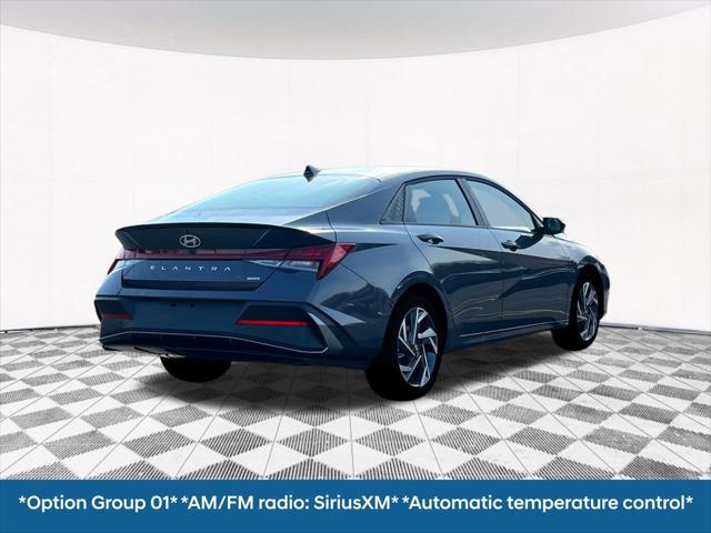 2025 Hyundai Elantra Hybrid SEL Sport