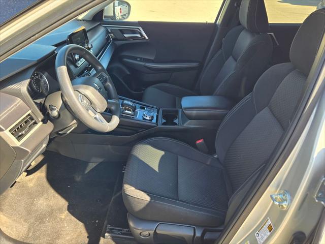 2024 Mitsubishi Outlander ES 2.5 S-AWC