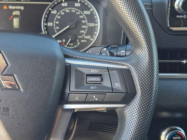 2024 Mitsubishi Outlander ES 2.5 S-AWC