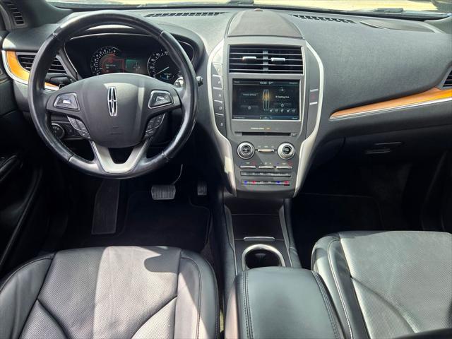 2015 Lincoln MKC Base