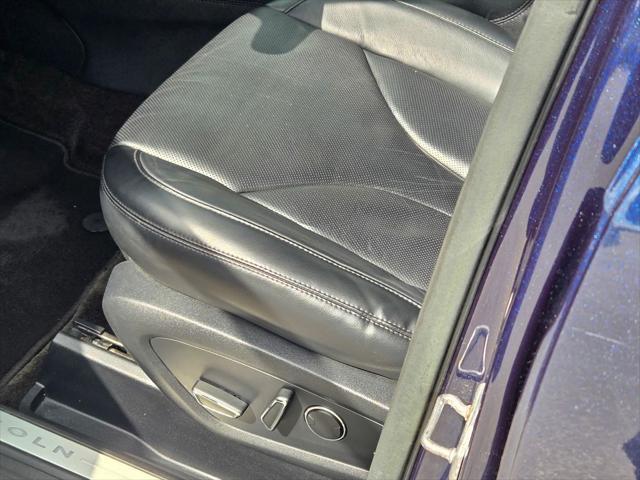 2015 Lincoln MKC Base