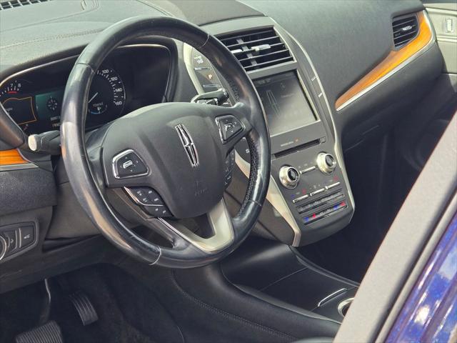 2015 Lincoln MKC Base