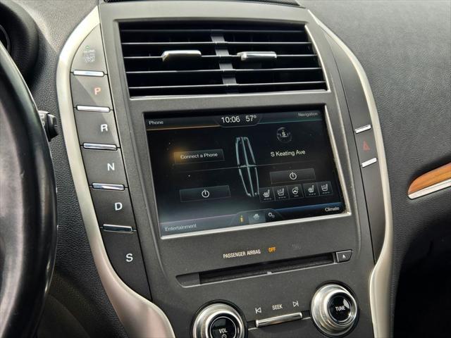 2015 Lincoln MKC Base