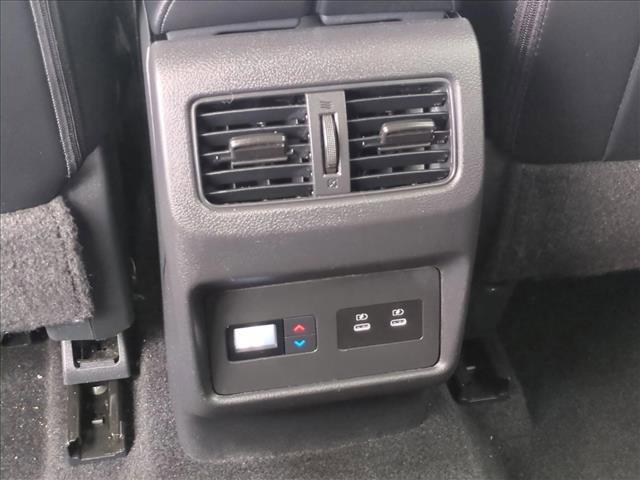 2024 Nissan Rogue SL FWD