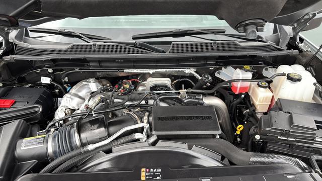2025 Chevrolet Silverado 2500HD 4WD Crew Cab Standard Bed ZR2