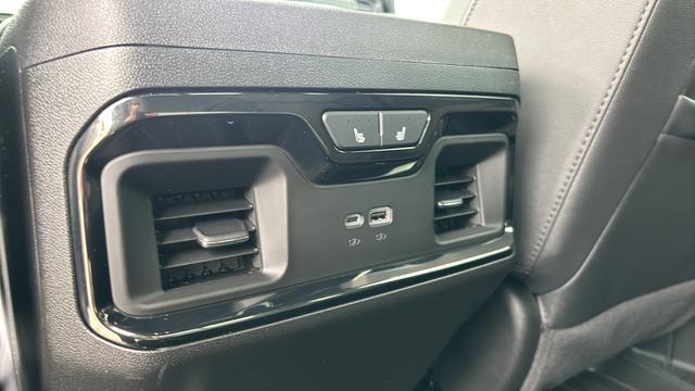 2025 Chevrolet Silverado 2500HD 4WD Crew Cab Standard Bed ZR2