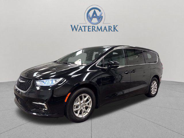 2025 Chrysler Pacifica Select for sale in MARION, IL