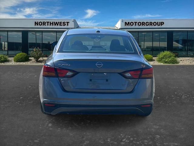 2025 Nissan Altima SV FWD