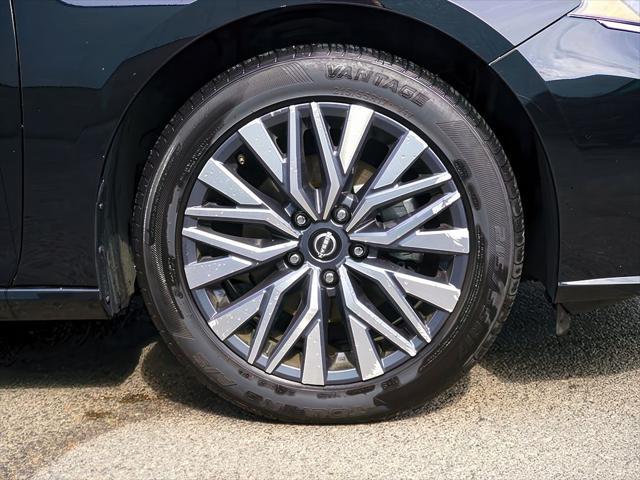 2025 Nissan Altima SV FWD