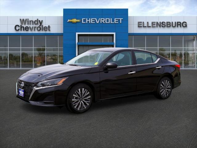2025 Nissan Altima SV FWD