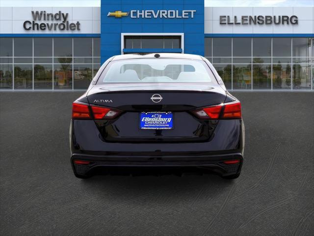 2025 Nissan Altima SV FWD