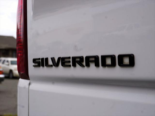 2022 Chevrolet Silverado 1500 4WD Crew Cab Standard Bed LT