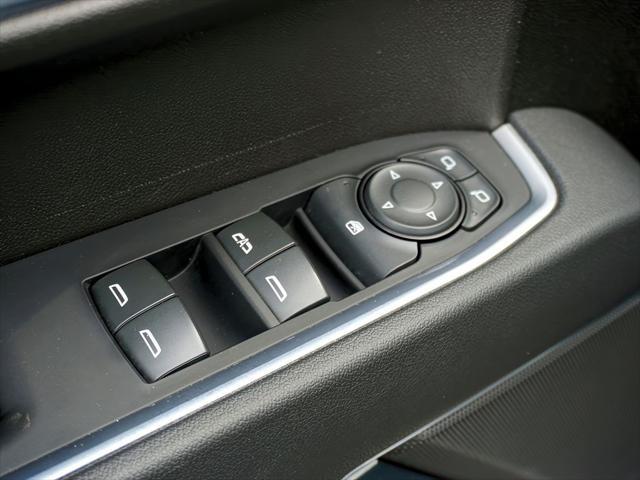 2022 Chevrolet Silverado 1500 4WD Crew Cab Standard Bed LT