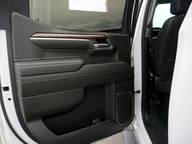 2022 Chevrolet Silverado 1500 4WD Crew Cab Standard Bed LT