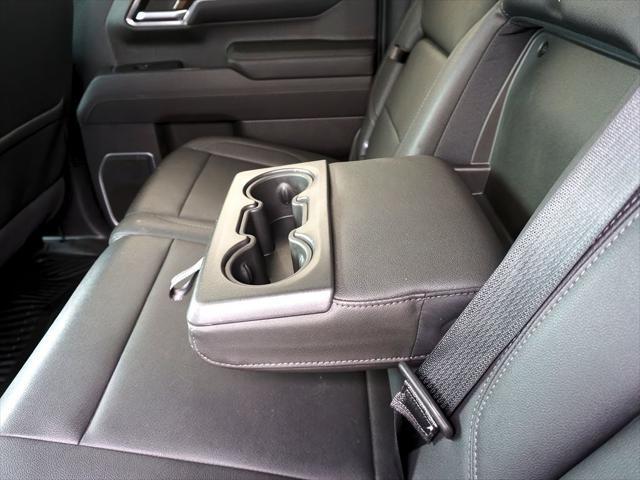 2022 Chevrolet Silverado 1500 4WD Crew Cab Standard Bed LT