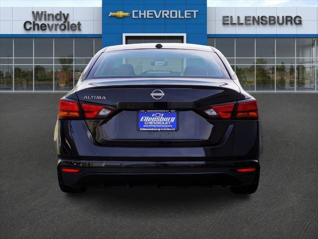 2025 Nissan Altima SV FWD