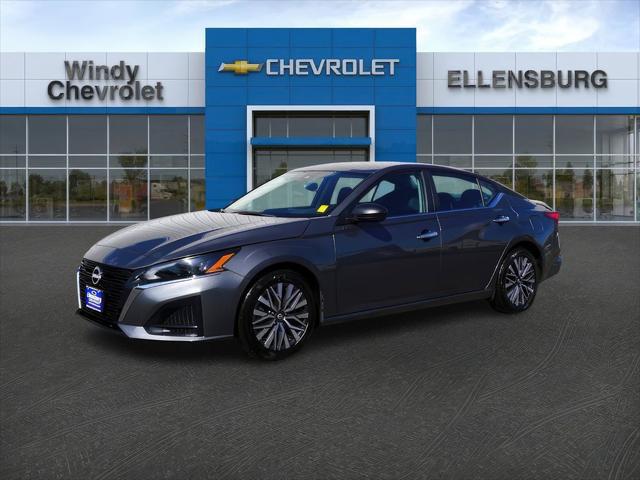 2025 Nissan Altima SV FWD