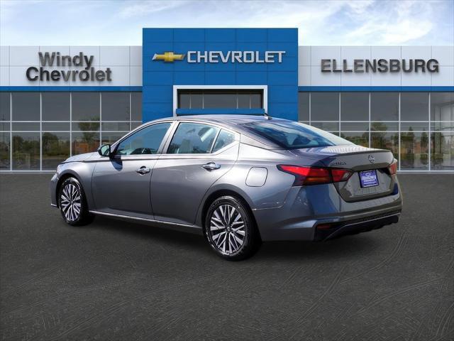 2025 Nissan Altima SV FWD