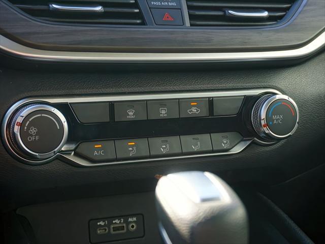 2025 Nissan Altima SV FWD