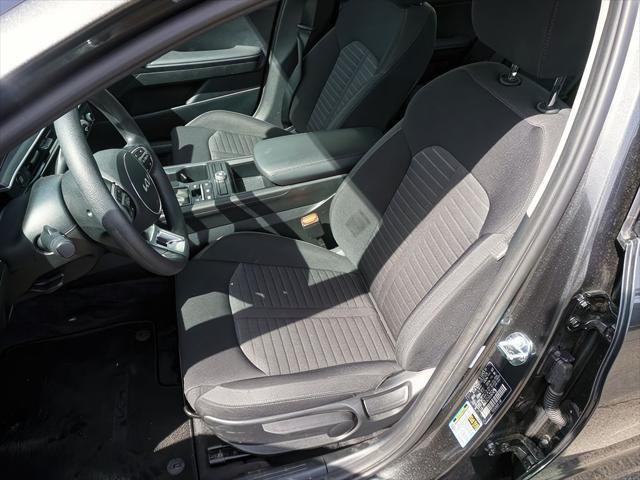 2025 Kia K5 LXS