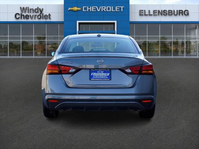2025 Nissan Altima SV FWD