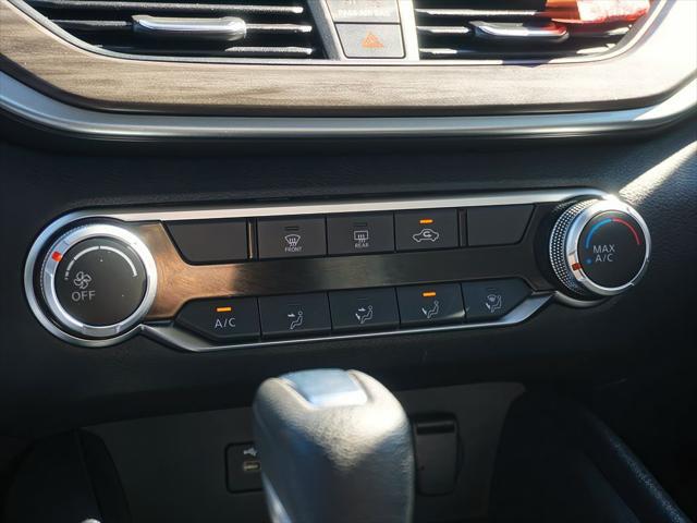 2025 Nissan Altima SV FWD