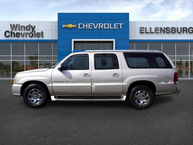 2004 Cadillac Escalade ESV Standard