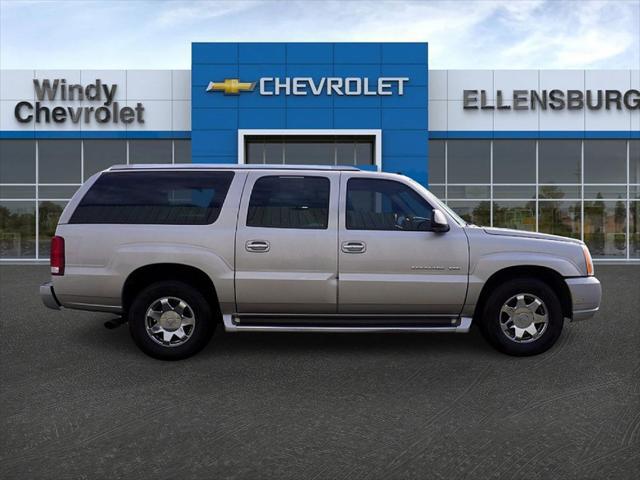 2004 Cadillac Escalade ESV Standard