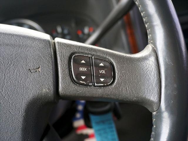 2004 Cadillac Escalade ESV Standard