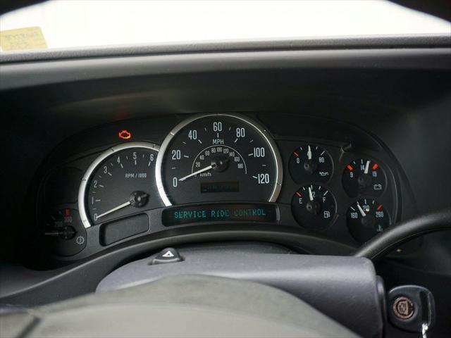 2004 Cadillac Escalade ESV Standard