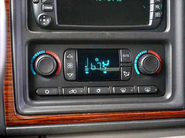 2004 Cadillac Escalade ESV Standard
