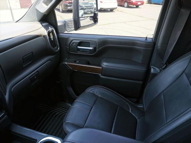 2022 Chevrolet Silverado 3500HD 4WD Crew Cab Standard Bed High Country