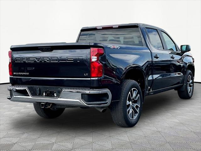 2022 Chevrolet Silverado 1500 4WD Crew Cab Short Bed LT with 2FL